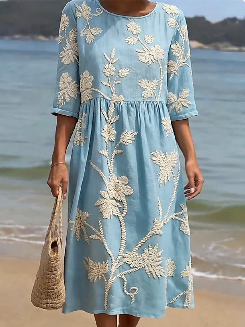 Dam Midi Klänning – Broderad Blommig – Rund Halsringning – Sommar