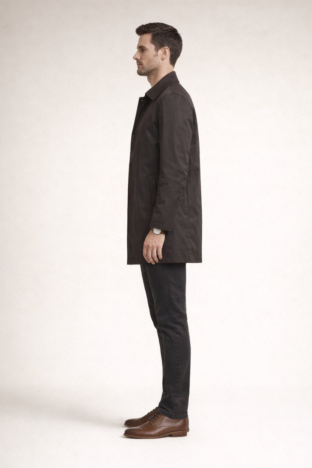 Herr trenchcoat – Lättviktsdesign – Klassisk passform – Knappstängning, framifrån